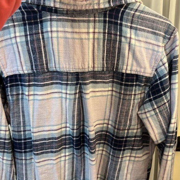 Boyfriend for American eagle flannel - Picture 3 of 3